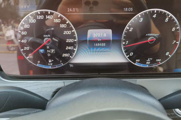 Used Mercedes-Benz E-Class 2019 Restyled E 300 L Sport Luxury Edition Odometer Close Up