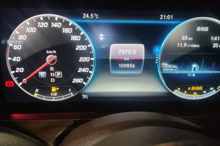 Used Mercedes-Benz E-Class 2019 Facelifted E 300 L Stylish Version Odometer Close Up