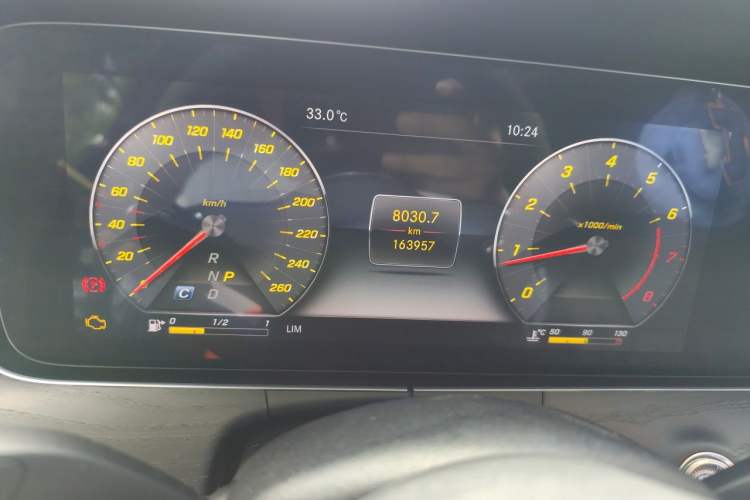 Used Mercedes-Benz E-Class 2019 Restyled E 300 L Sporty and Stylish Edition Odometer Close Up