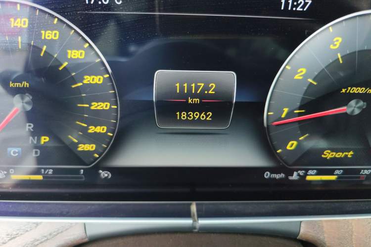 Used Mercedes-Benz E-Class 2019 Restyled E 300 L Luxury Edition Odometer Close Up