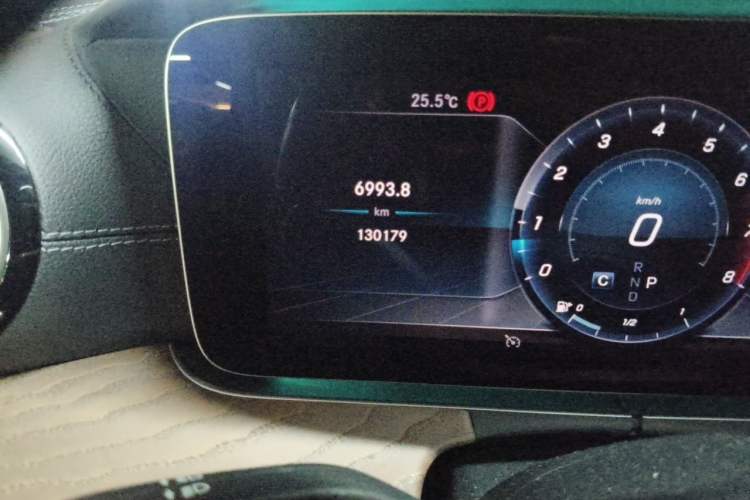 Used Mercedes-Benz E-Class 2019 E 300 L Stylish Model Odometer Close Up