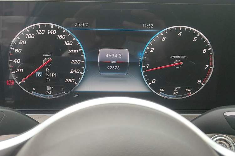 Used Mercedes-Benz E-Class 2019 E 200 L Odometer Close Up