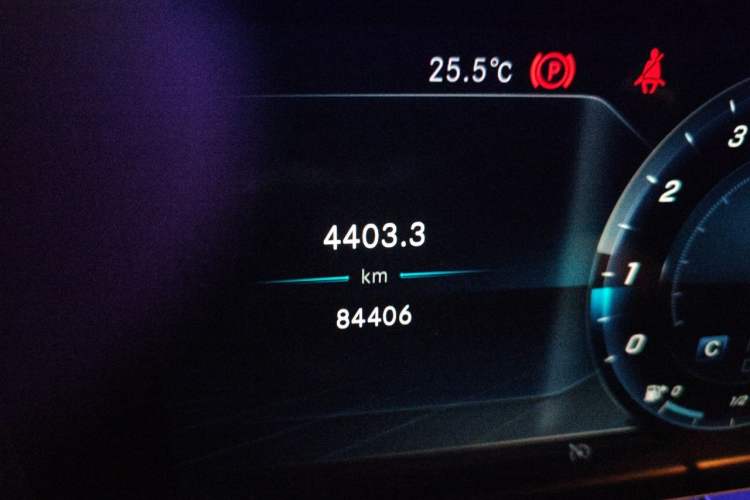 Used Mercedes-Benz E-Class 2019 E 300 L Stylish Model Odometer Close Up