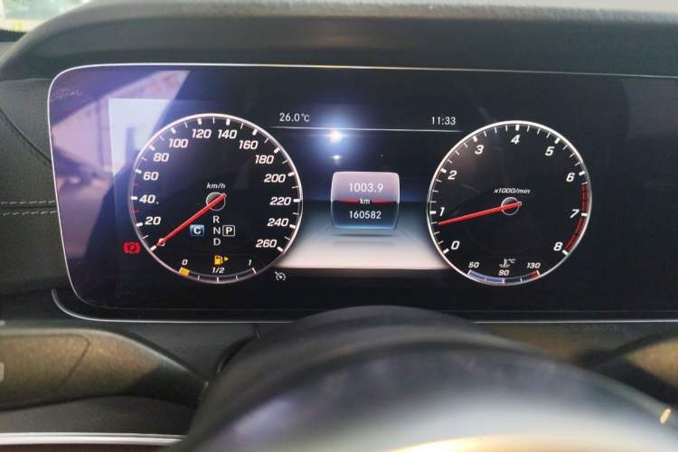 Used Mercedes-Benz E-Class 2019 E 200 L Sport Edition Odometer Close Up