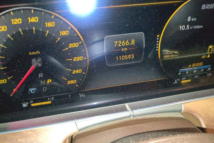 Used Mercedes-Benz E-Class 2019 E 300 L Stylish Model Odometer Close Up