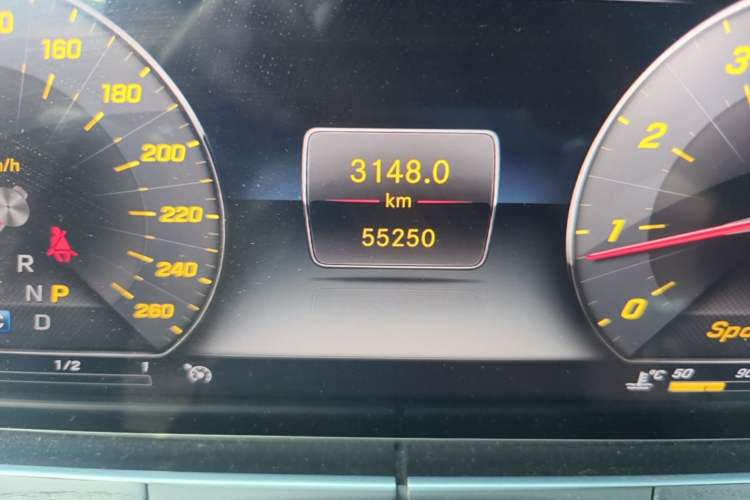 Used Mercedes-Benz E-Class 2019 Restyled E 300 L Sport Luxury Edition Odometer Close Up