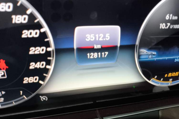 Used Mercedes-Benz E-Class 2019 E 300 L Luxury Model Odometer Close Up