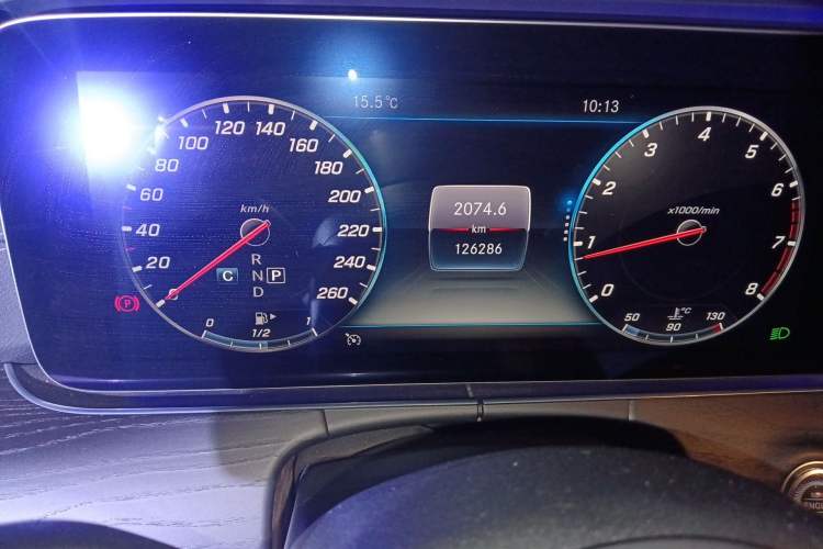 Used Mercedes-Benz E-Class 2019 Restyled E 300 L Sport Luxury Edition Odometer Close Up