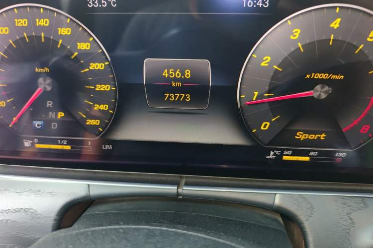 Used Mercedes-Benz E-Class 2019 E 300 L Sport Luxury Edition Odometer Close Up