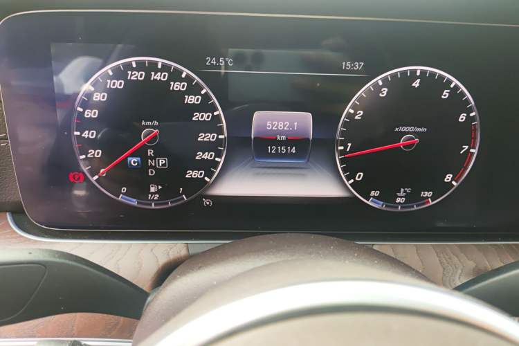 Used Mercedes-Benz E-Class 2019 E 300 L Luxury Model Odometer Close Up