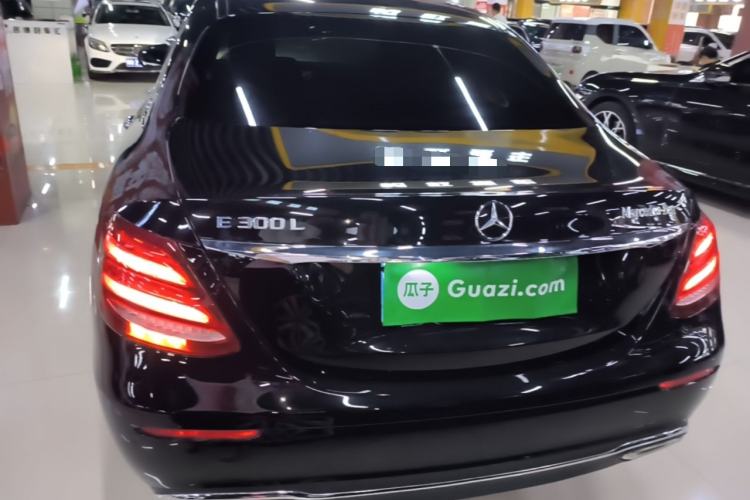 Used Mercedes-Benz E-Class 2019 E 260 L Rear