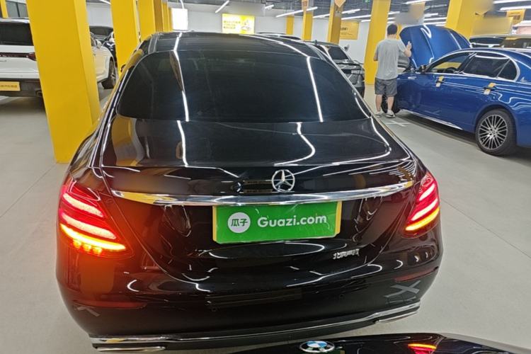 Used Mercedes-Benz E-Class 2019 E 260 L Rear