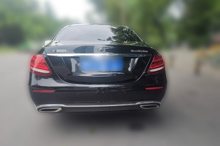 Used Mercedes-Benz E-Class 2019 E 200 L Rear