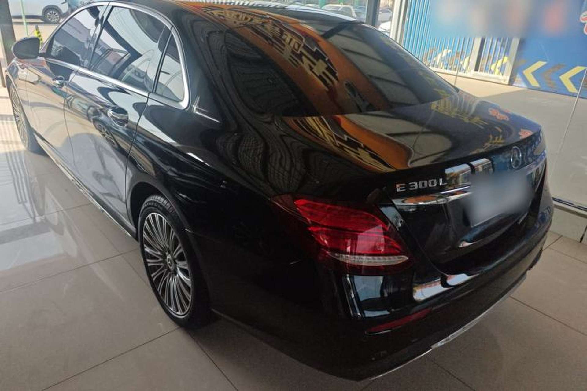 Used Mercedes-Benz E-Class 2019 E 300 L Sporty and Stylish Model Rear Left 45 Deg