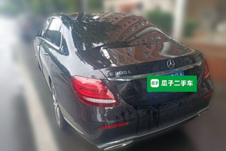 Used Mercedes-Benz E-Class 2019 Restyled E 300 L Luxury Edition Rear Left 45 Deg
