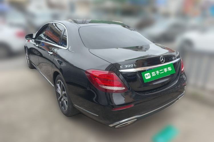 Used Mercedes-Benz E-Class 2019 Restyled E 300 L Luxury Edition Rear Left 45 Deg