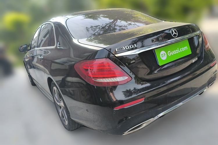 Used Mercedes-Benz E-Class 2019 E 300 L Sport Luxury Edition Rear Left 45 Deg