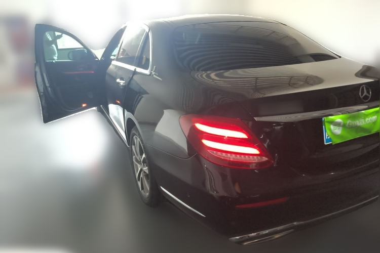 Used Mercedes-Benz E-Class 2019 E 200 L Rear Left 45 Deg