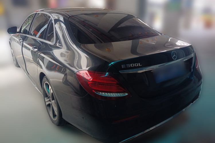 Used Mercedes-Benz E-Class 2019 E 260 L Sport Edition Rear Left 45 Deg