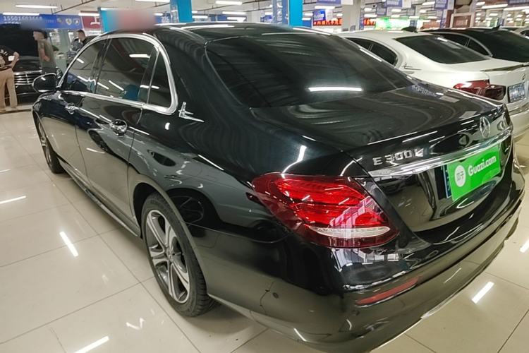 Used Mercedes-Benz E-Class 2019 E 200 L Sport Edition Rear Left 45 Deg