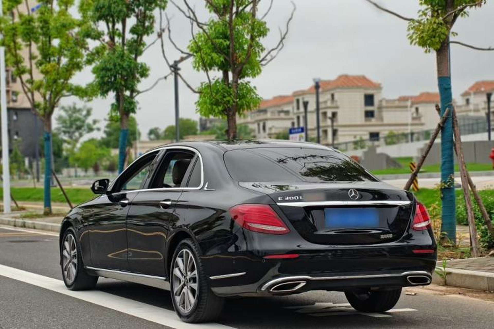 Used Mercedes-Benz E-Class 2019 Facelifted E 300 L Stylish Version Rear Left 45 Deg