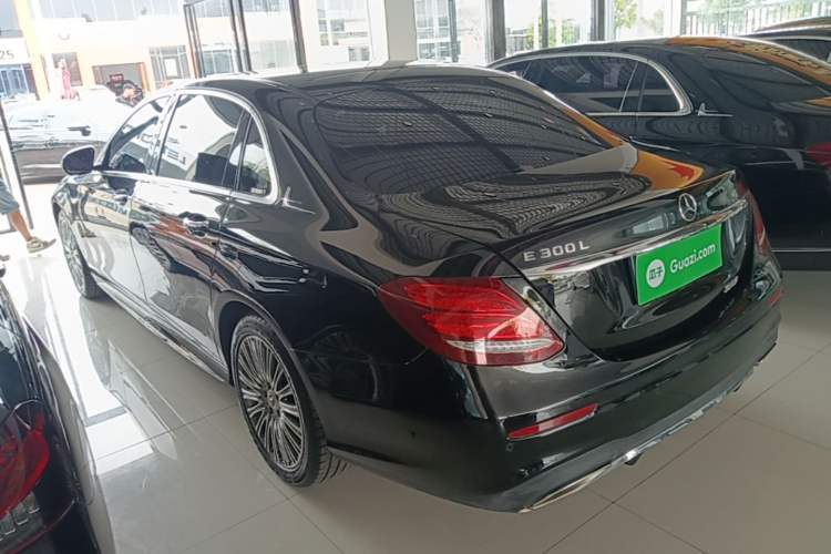 Used Mercedes-Benz E-Class 2019 E 300 L Sporty and Stylish Model Rear Left 45 Deg