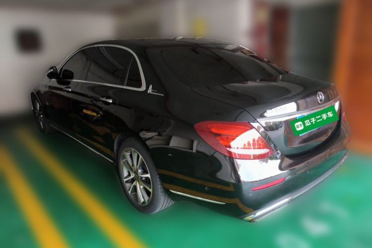 Used Mercedes-Benz E-Class 2019 Restyled E 300 L Luxury Edition Rear Left 45 Deg