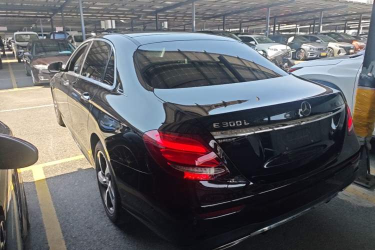 Used Mercedes-Benz E-Class 2019 Restyled E 300 L Sport Luxury Edition Rear Left 45 Deg