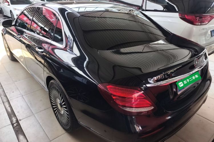 Used Mercedes-Benz E-Class 2019 Restyled E 300 L Luxury Edition Rear Left 45 Deg