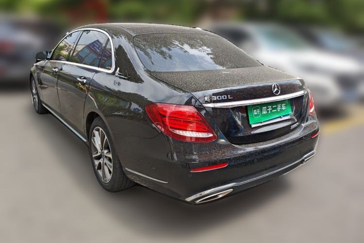 Used Mercedes-Benz E-Class 2019 Restyled E 300 L Luxury Edition Rear Left 45 Deg