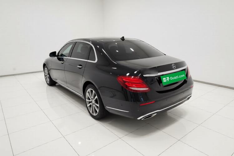 Used Mercedes-Benz E-Class 2019 Restyled E 300 L Luxury Edition Rear Left 45 Deg