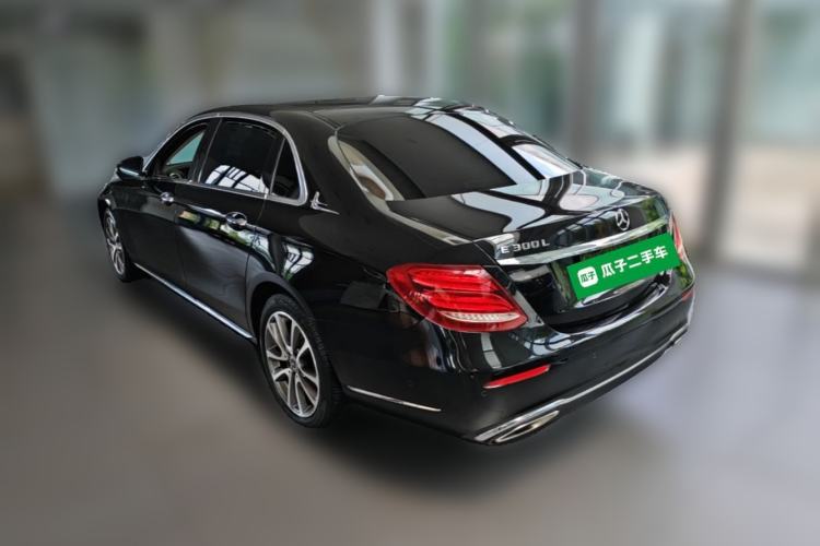 Used Mercedes-Benz E-Class 2019 Restyled E 300 L Luxury Edition Rear Left 45 Deg