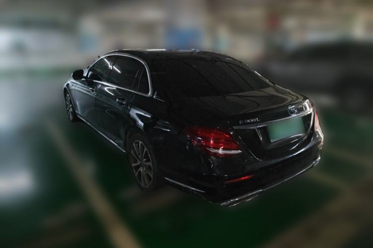 Used Mercedes-Benz E-Class 2019 Restyled E 300 L Luxury Edition Rear Left 45 Deg
