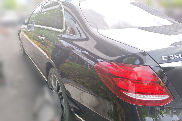 Used Mercedes-Benz E-Class 2019 E 260 L 4MATIC Rear Left 45 Deg