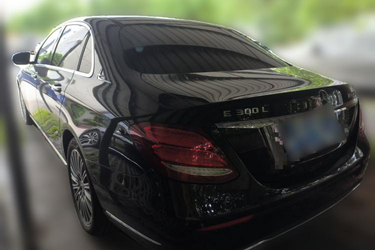 Used Mercedes-Benz E-Class 2019 Restyled E 300 L Luxury Edition Rear Left 45 Deg