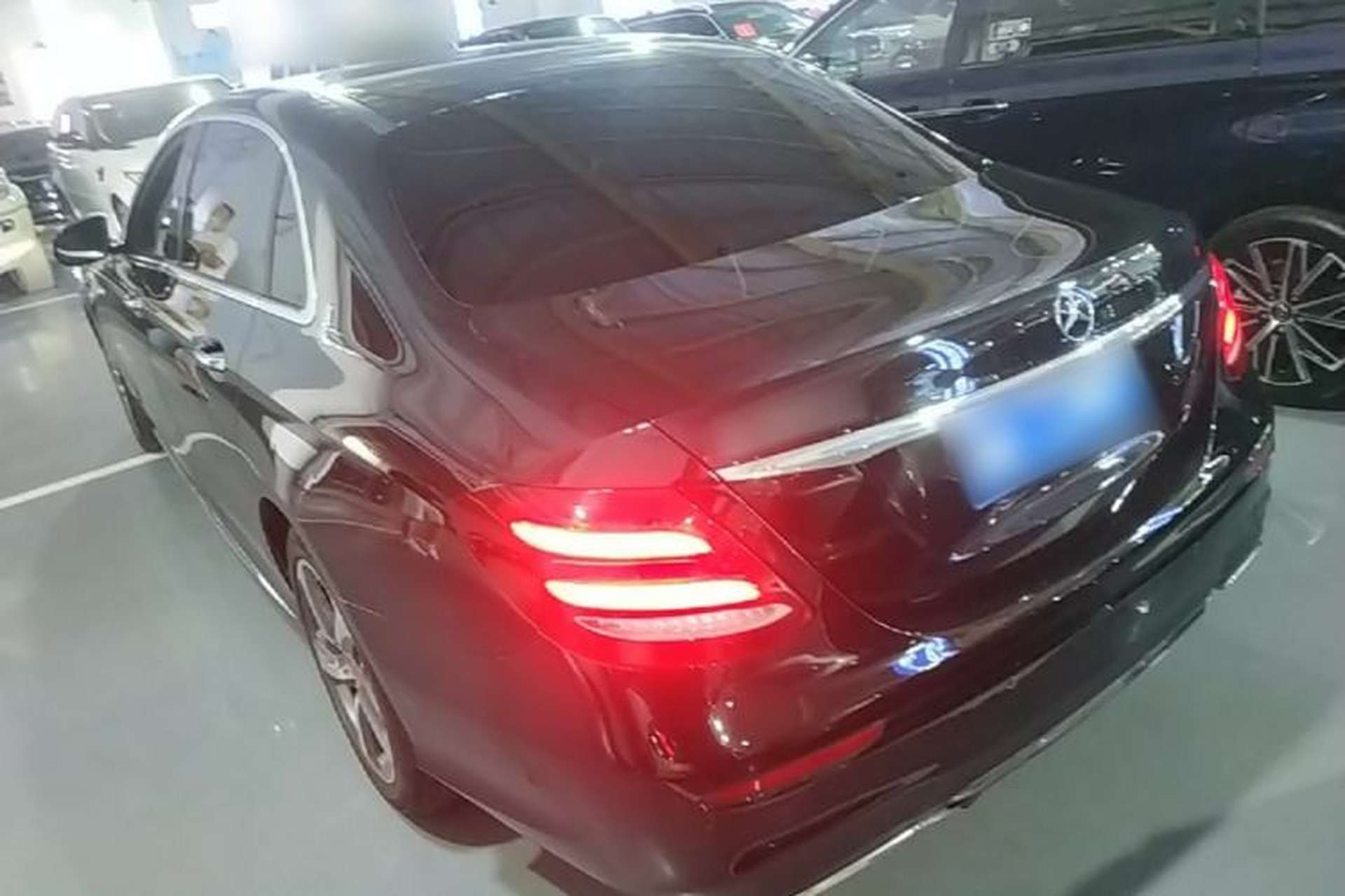 Used Mercedes-Benz E-Class 2019 E 300 L Sporty and Stylish Model Rear Left 45 Deg