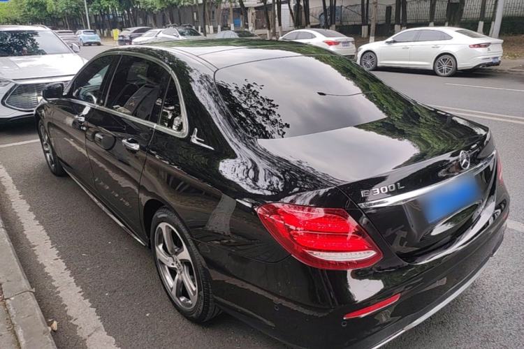 Used Mercedes-Benz E-Class 2019 Restyled E 300 L Sport Luxury Edition Rear Left 45 Deg