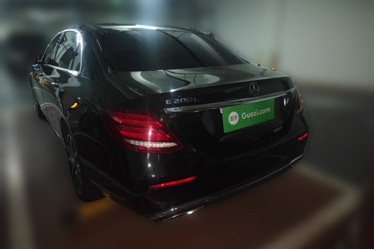 Used Mercedes-Benz E-Class 2019 E 200 L Rear