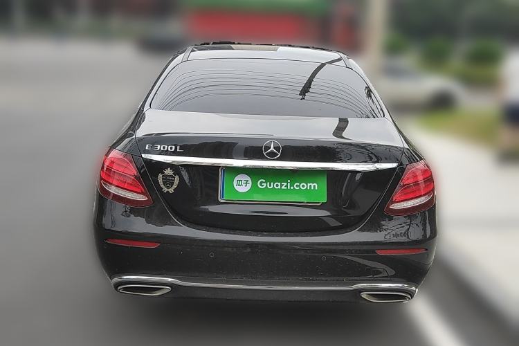 Used Mercedes-Benz E-Class 2019 E 200 L Rear