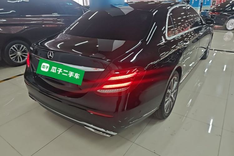 Used Mercedes-Benz E-Class 2019 Restyled E 300 L Luxury Edition Rear Right 45 Deg