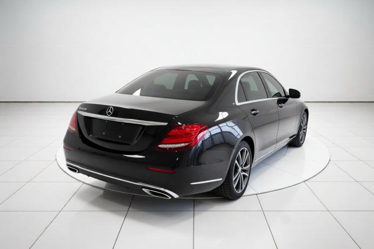 Used Mercedes-Benz E-Class 2019 Restyled E 300 L Luxury Edition Rear Right 45 Deg