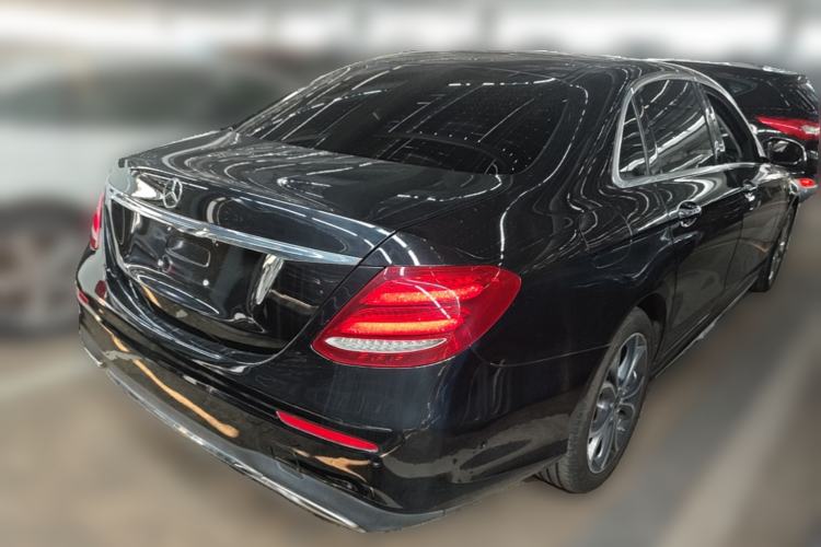 Used Mercedes-Benz E-Class 2019 Restyled E 300 L Sport Luxury Edition Rear Right 45 Deg