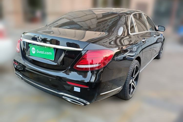 Used Mercedes-Benz E-Class 2019 Restyled E 300 L Luxury Edition Rear Right 45 Deg