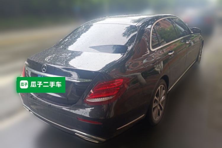 Used Mercedes-Benz E-Class 2019 Restyled E 300 L Luxury Edition Rear Right 45 Deg