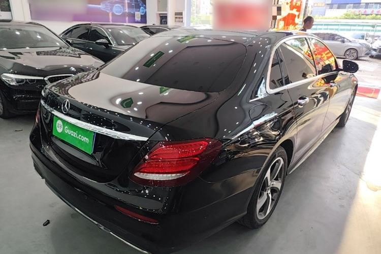 Used Mercedes-Benz E-Class 2019 E 300 L Sporty and Stylish Model Rear Right 45 Deg