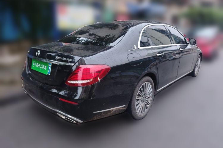 Used Mercedes-Benz E-Class 2019 Restyled E 300 L Luxury Edition Rear Right 45 Deg