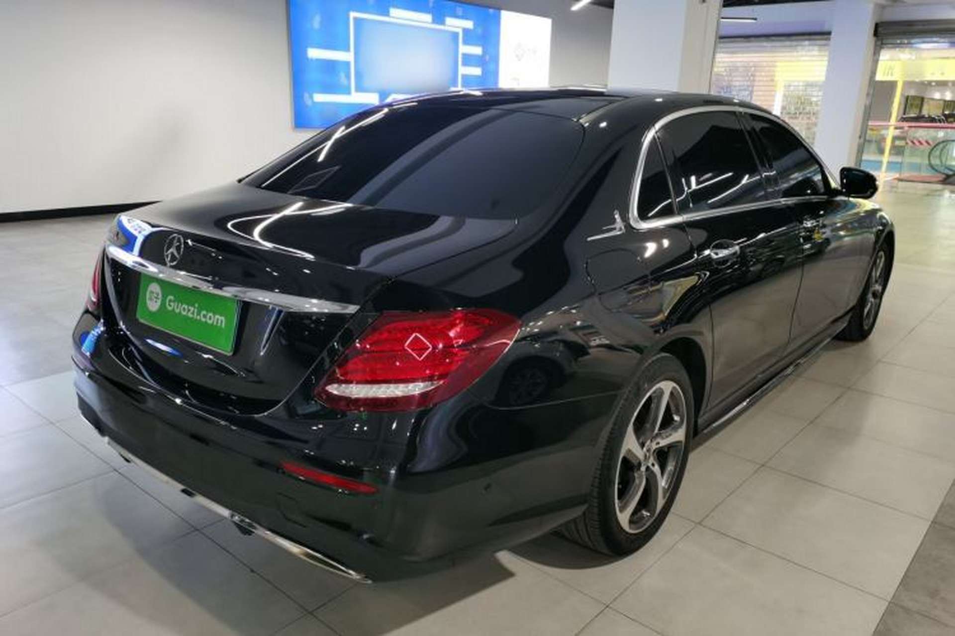 Used Mercedes-Benz E-Class 2019 E 300 L Sport Luxury Edition Rear Right 45 Deg