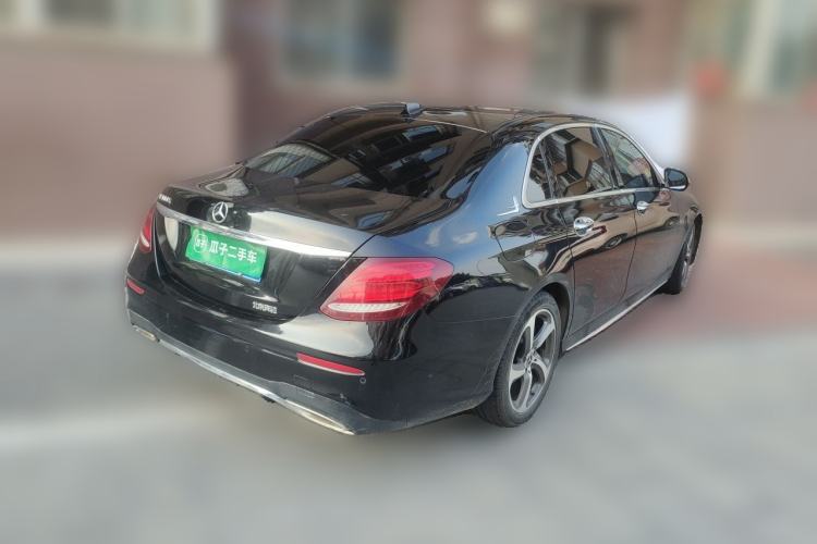 Used Mercedes-Benz E-Class 2019 Restyled E 300 L Sport Luxury Edition Rear Right 45 Deg