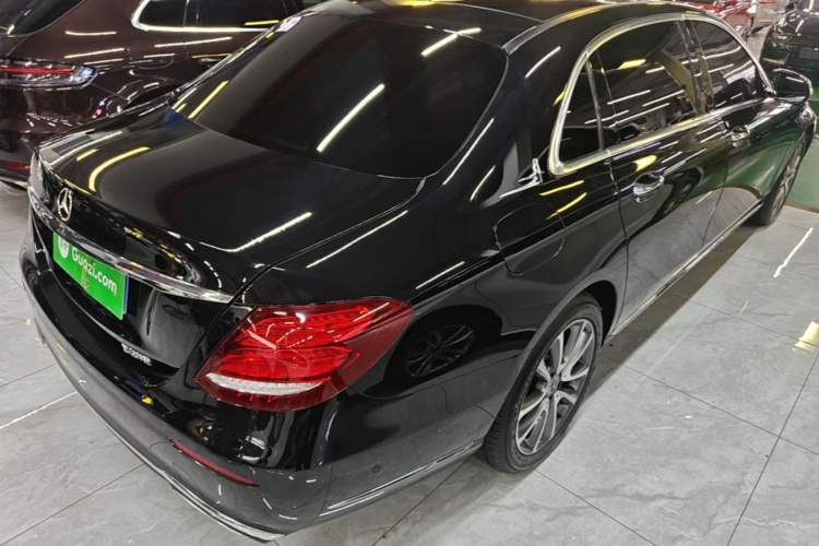 Used Mercedes-Benz E-Class 2019 E 300 L Luxury Model Rear Right 45 Deg