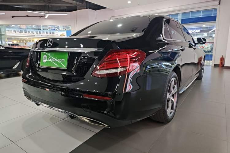 Used Mercedes-Benz E-Class 2019 E 300 L Sport Luxury Edition Rear Right 45 Deg